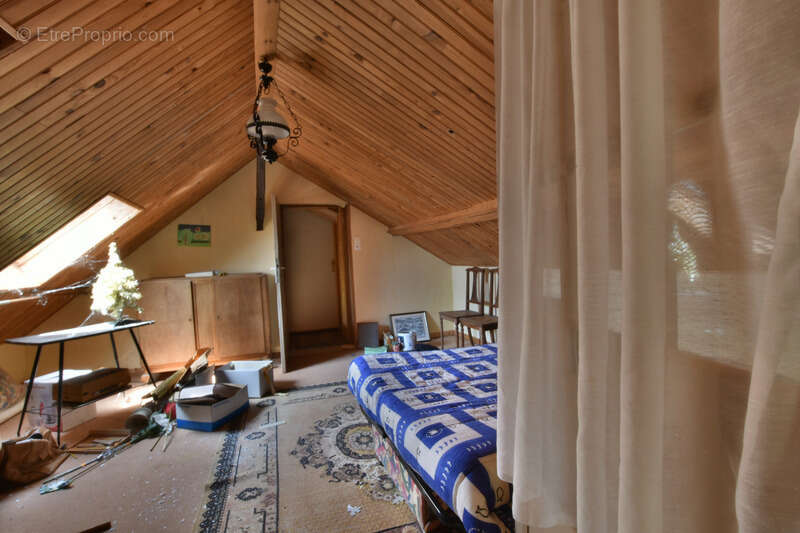 Maison à MAZE