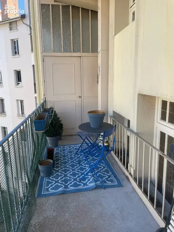 Quartier prisé des Brotteaux   Appartement de charme lumineux - photo 17