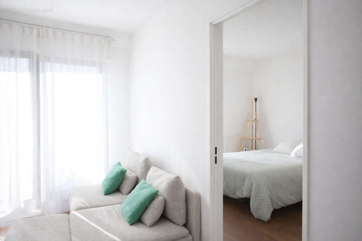 Appartement à PARIS-14E