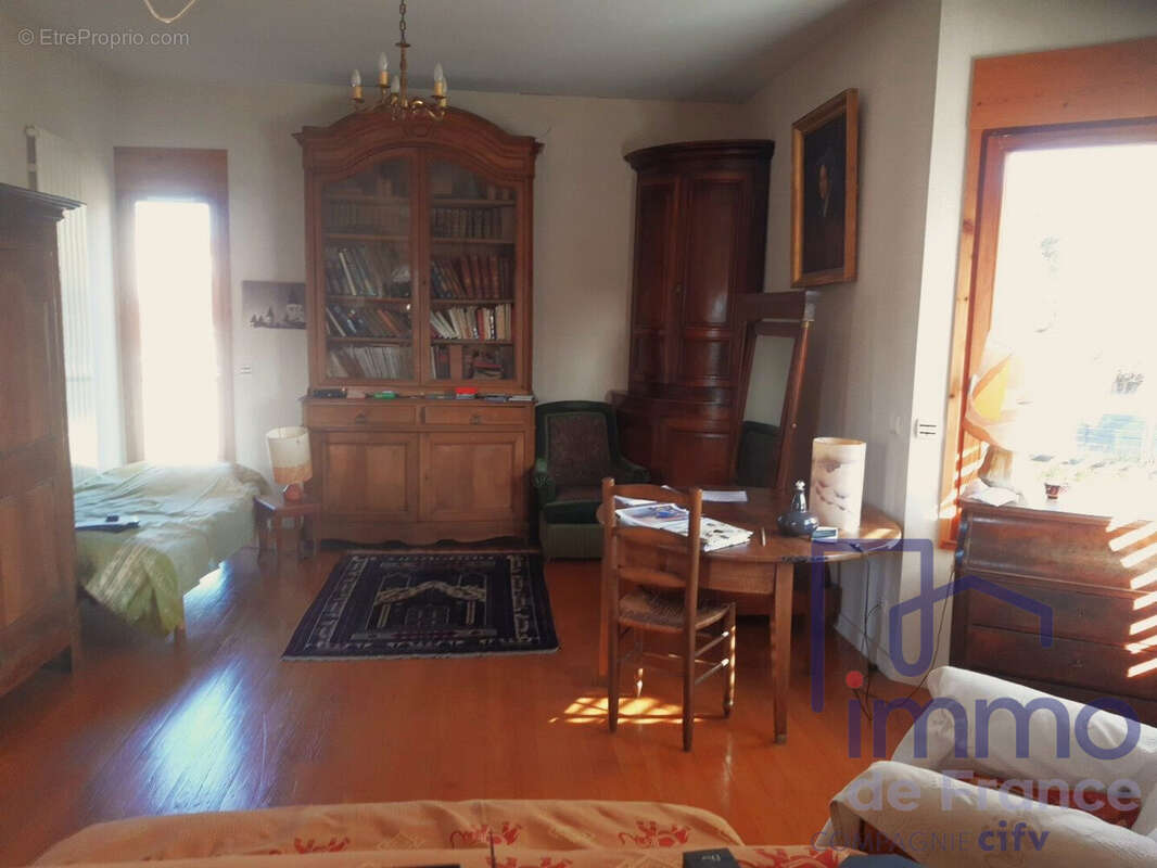 Maison 150 m² à Le Puy-En-Velay  - photo 8