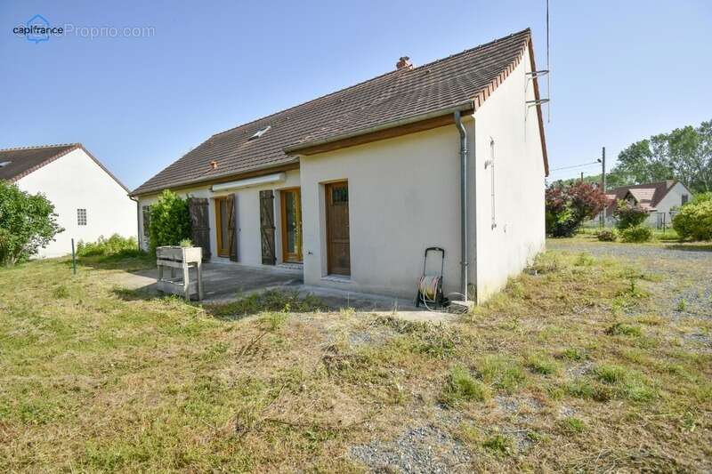 Maison à COUFFY