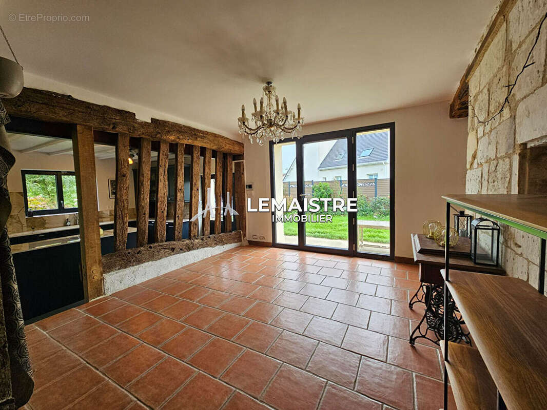 Maison à SAINT-LAURENT-DE-BREVEDENT