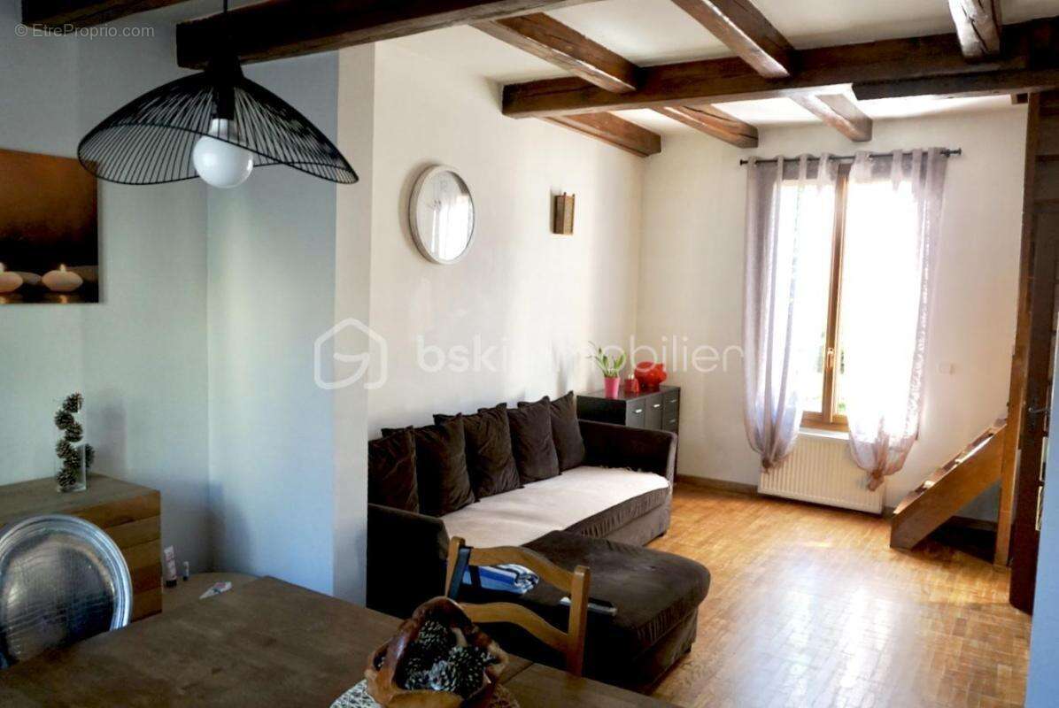 Maison à MITRY-MORY