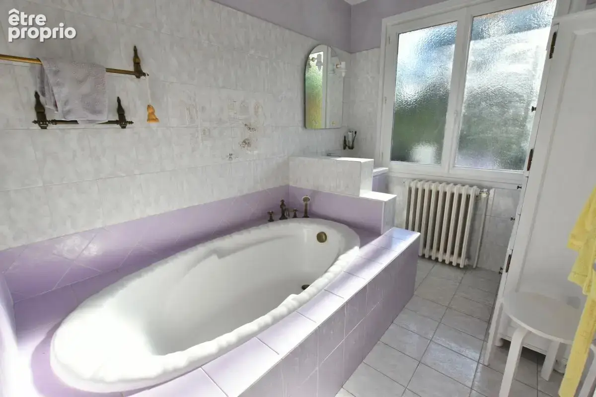 Maison T6 avec un fort potentiel À Vendre - photo 7