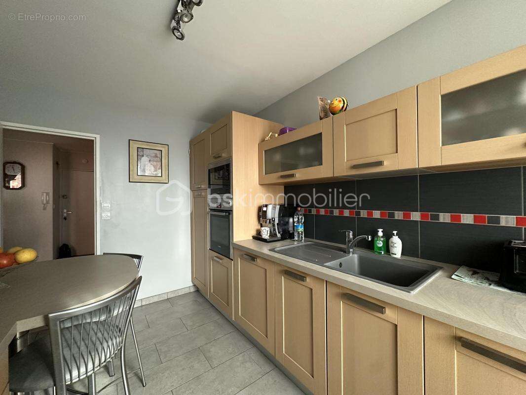 Appartement à SAINT-PIERRE-DES-CORPS