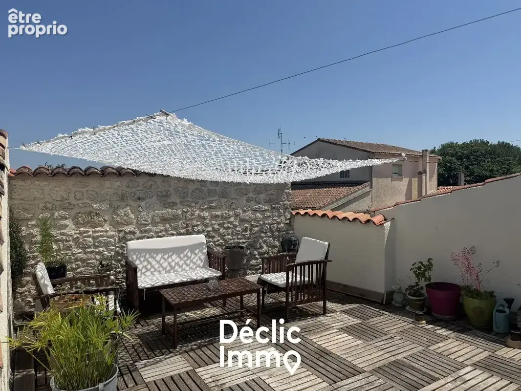 Ensemble immobilier saint just luzac - photo 1
