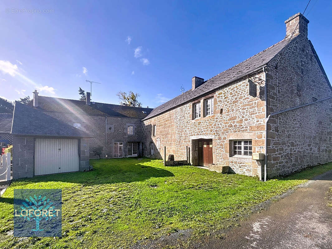 Maison à SAINT-MARC-LE-BLANC