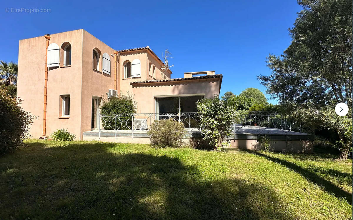 Maison à SAINT-GELY-DU-FESC