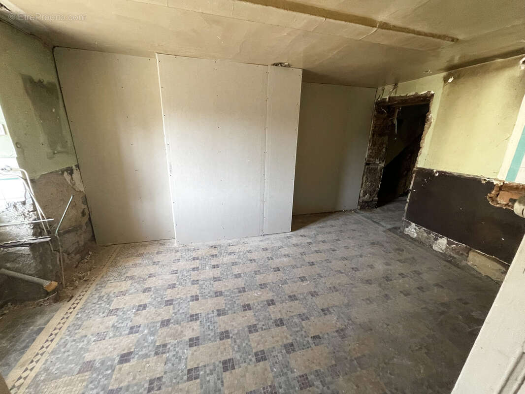 Appartement à CHALONVILLARS