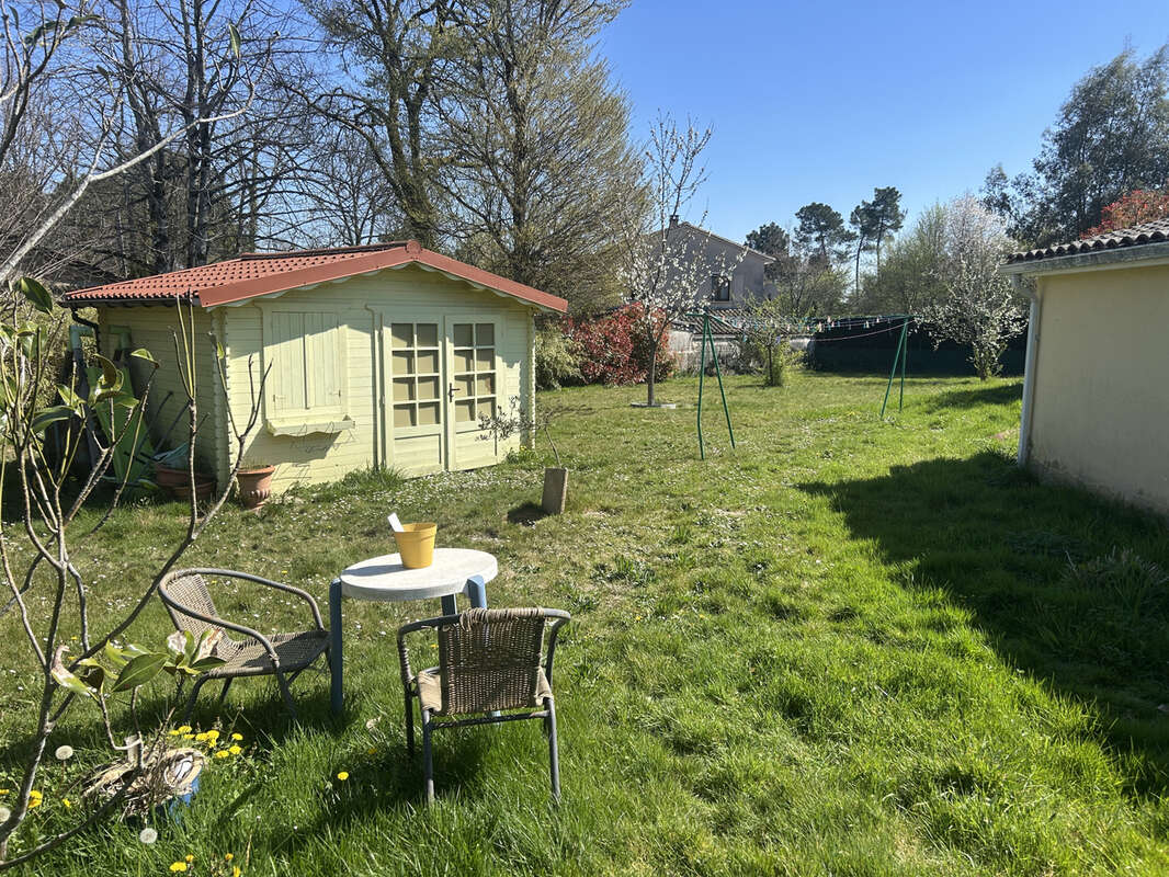 Maison à COURSAC