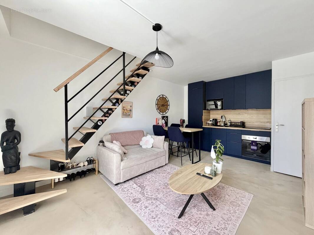 Appartement à VERRIERES-LE-BUISSON