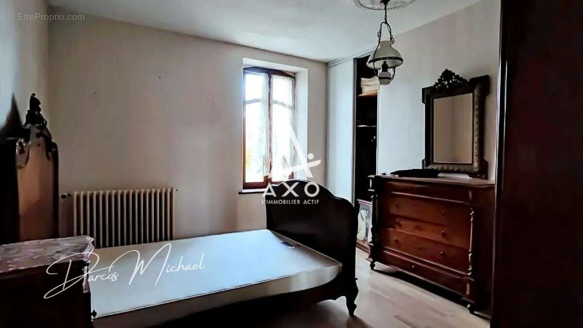 Maison à BEAUFORT-EN-VALLEE