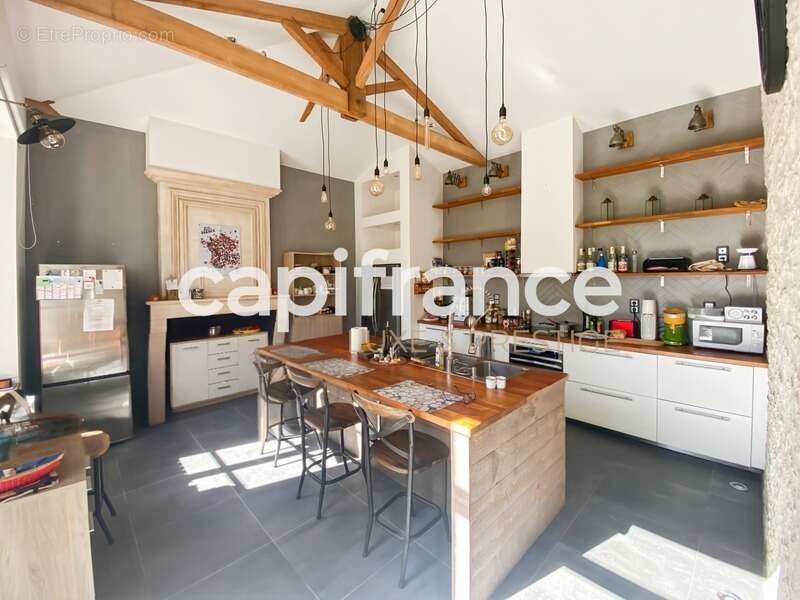 Maison à BRAUD-ET-SAINT-LOUIS