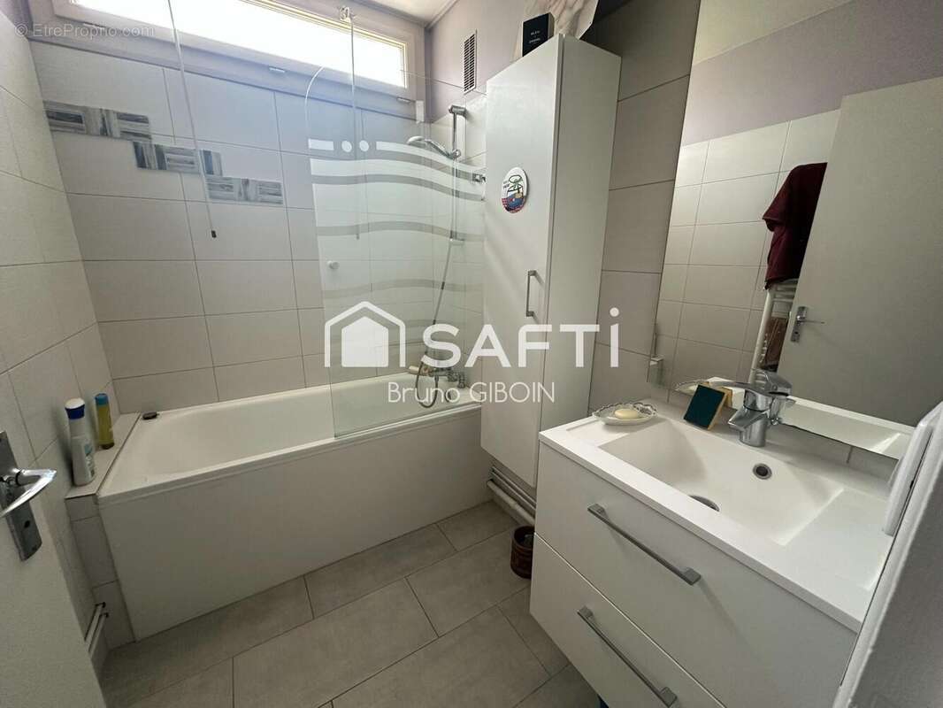 Appartement 74 m² à Gien  - photo 6