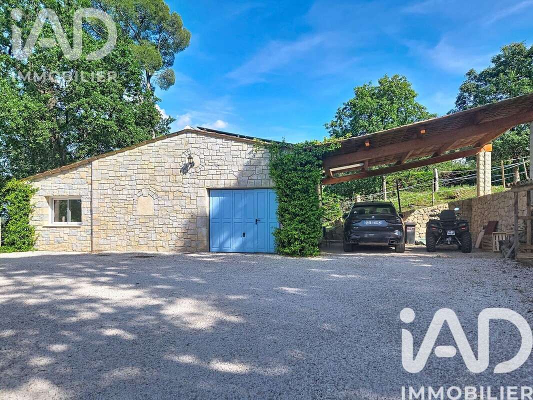 Maison 205 m² à Fayence  - photo 9
