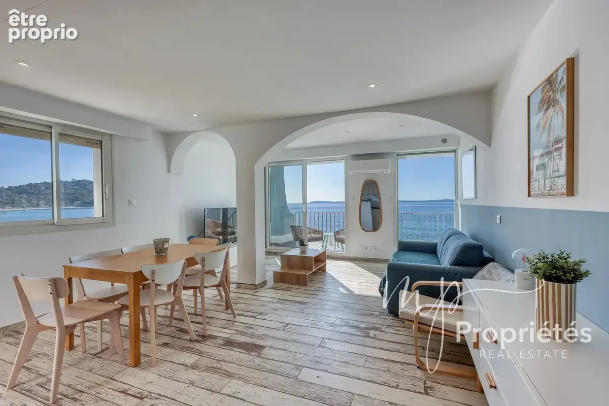 Exclusivite - à vendre le lavandou  – appartement 3 pièces – vue mer panoramique – accès direct à la plage - photo 2