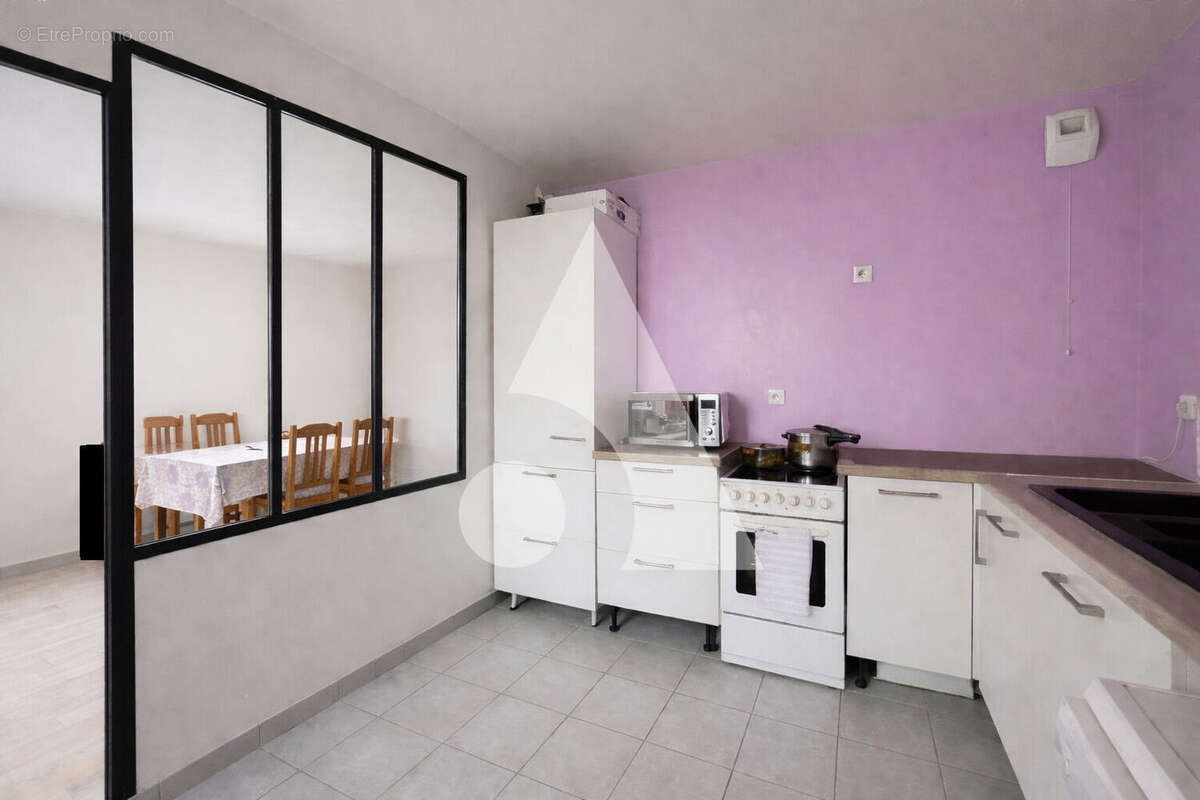 Appartement à L'ILE-SAINT-DENIS