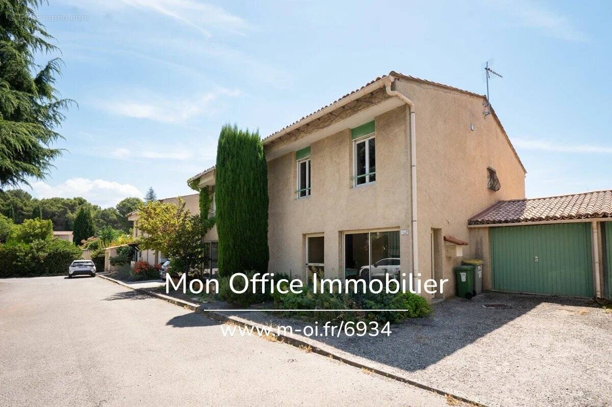 Maison à VENELLES