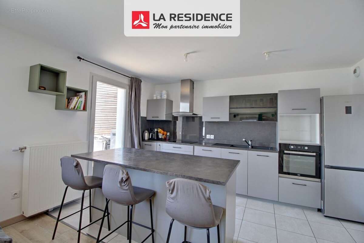Appartement 76 m² à Cergy  - photo 6
