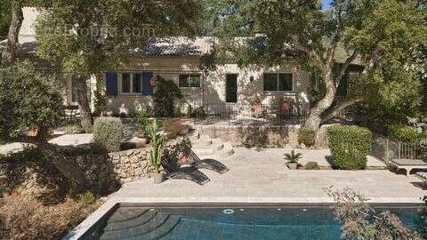 Maison à MANDELIEU-LA-NAPOULE