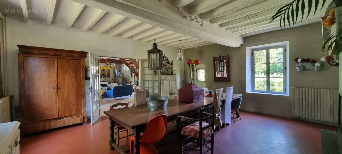 Maison à CHALAUTRE-LA-GRANDE