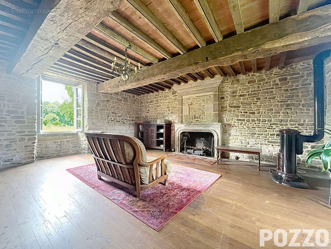 Maison à MORTAIN