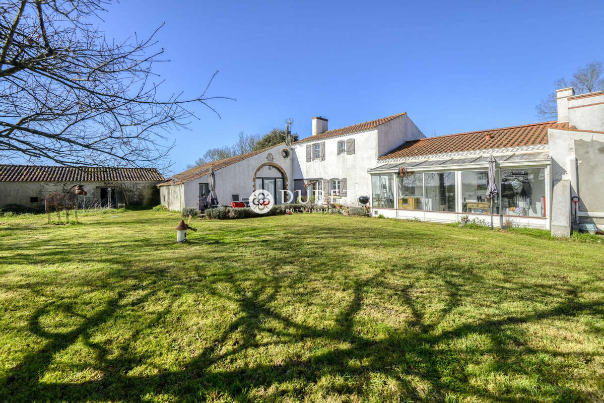 Maison à SALLERTAINE