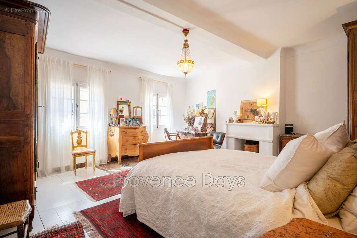 Appartement à APT