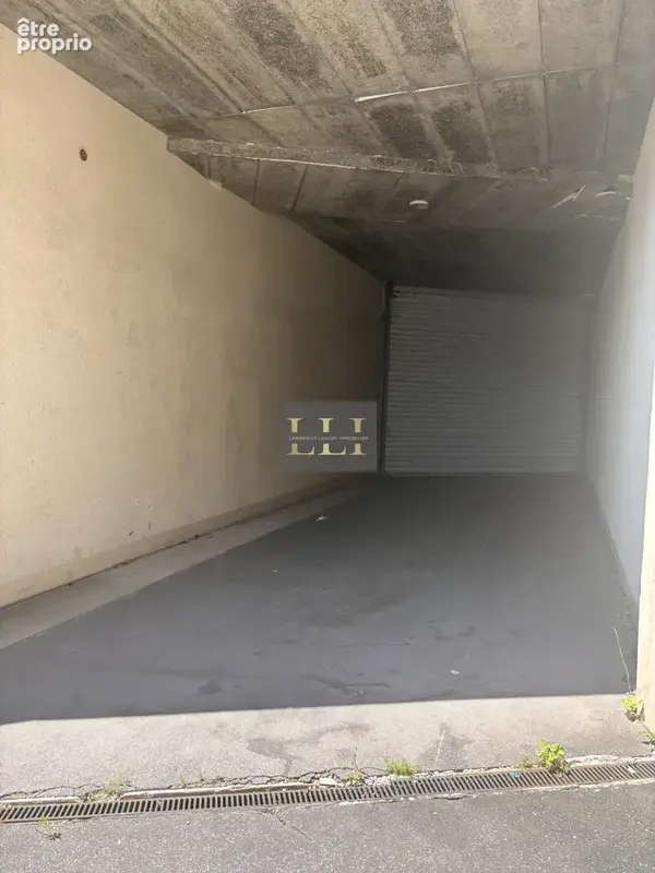 Ensemble immobilier professionnel de caractère   638 m2 - photo 7