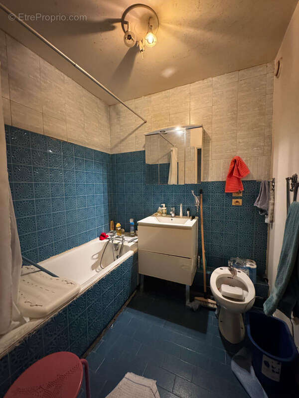 Appartement à PARIS-10E