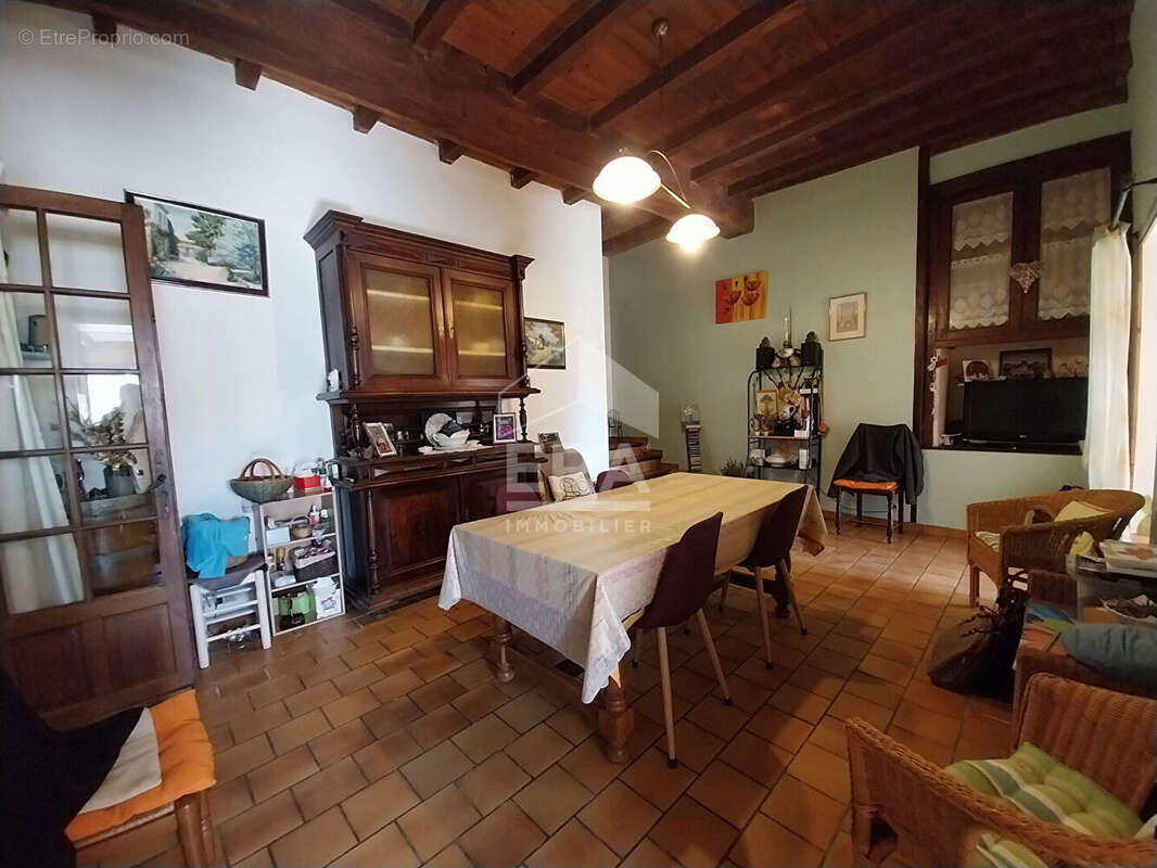 Maison à MONESTIER