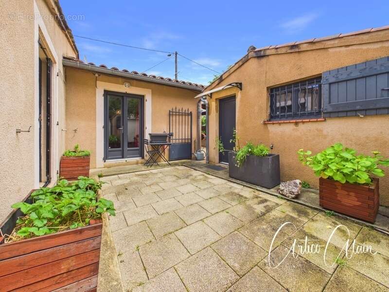 Maison à VILLEFRANCHE-DE-LAURAGAIS