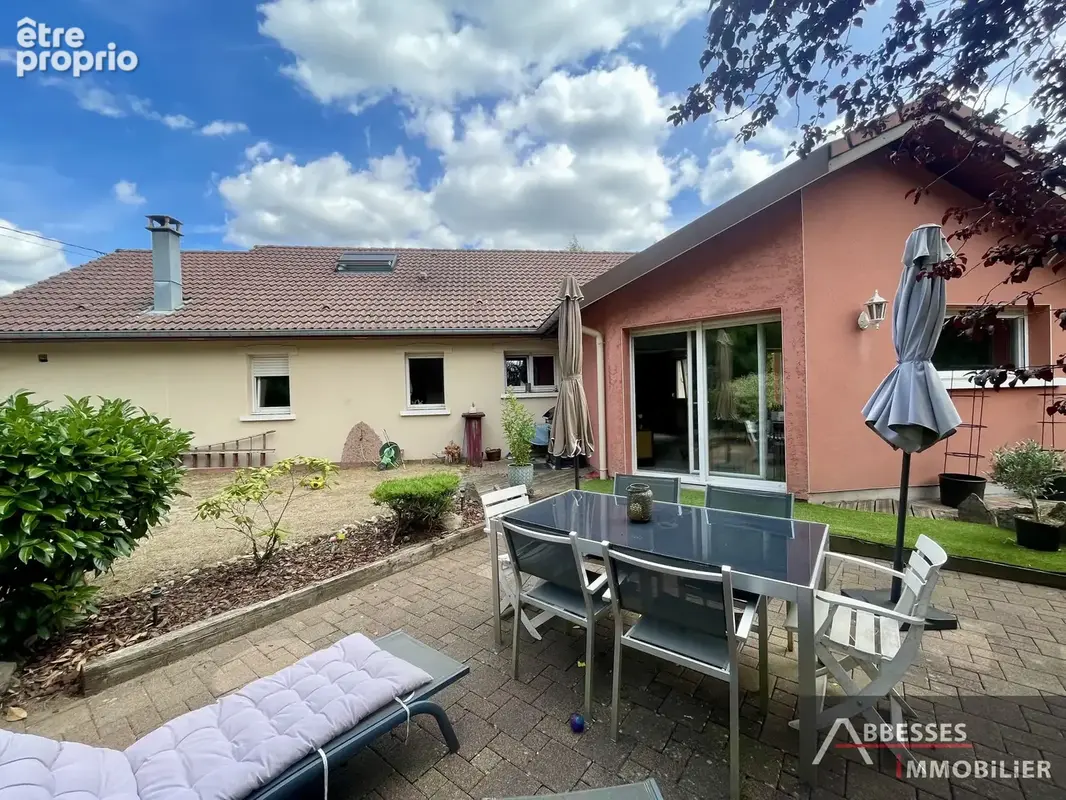 EN EXCLUSIVITÉ - SAINT AMÉ : Pavillon individuel habitable de plain pied - photo 3