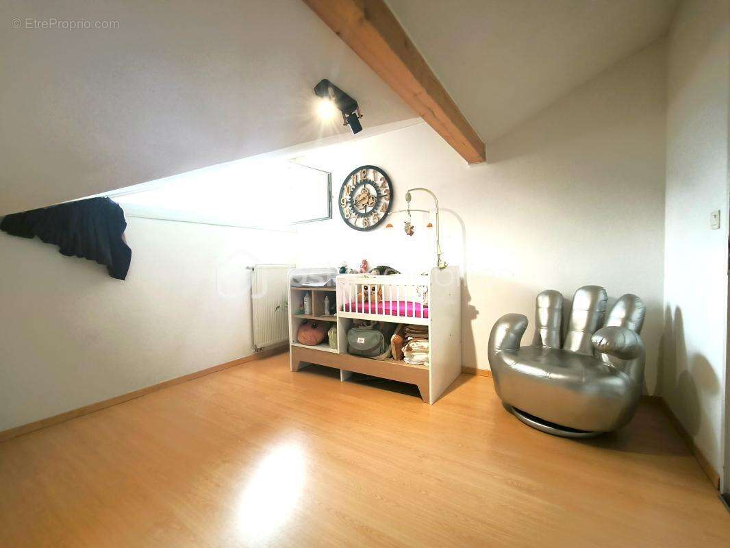 Jolie appartement de 76m2 avec grand garage - photo 8