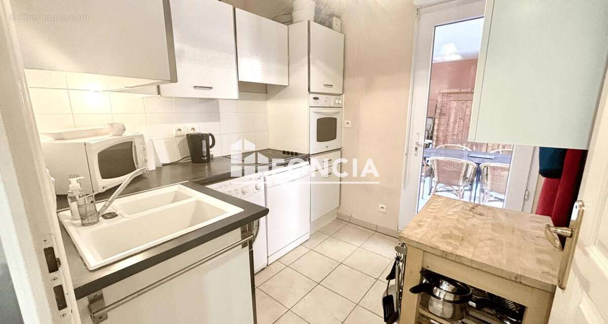Appartement à FREJUS