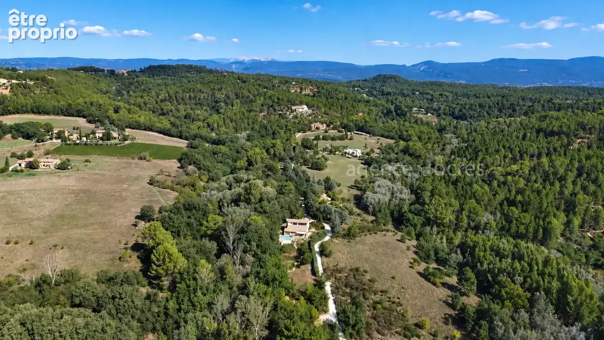 Propriété d'exception au coeur du Luberon. Vue panoramique & cadre naturel préservé - photo 2