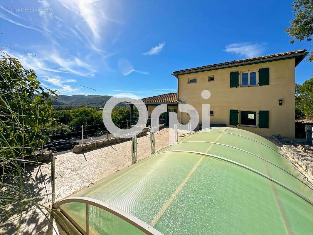 Maison à SAINT-ALBAN-AURIOLLES