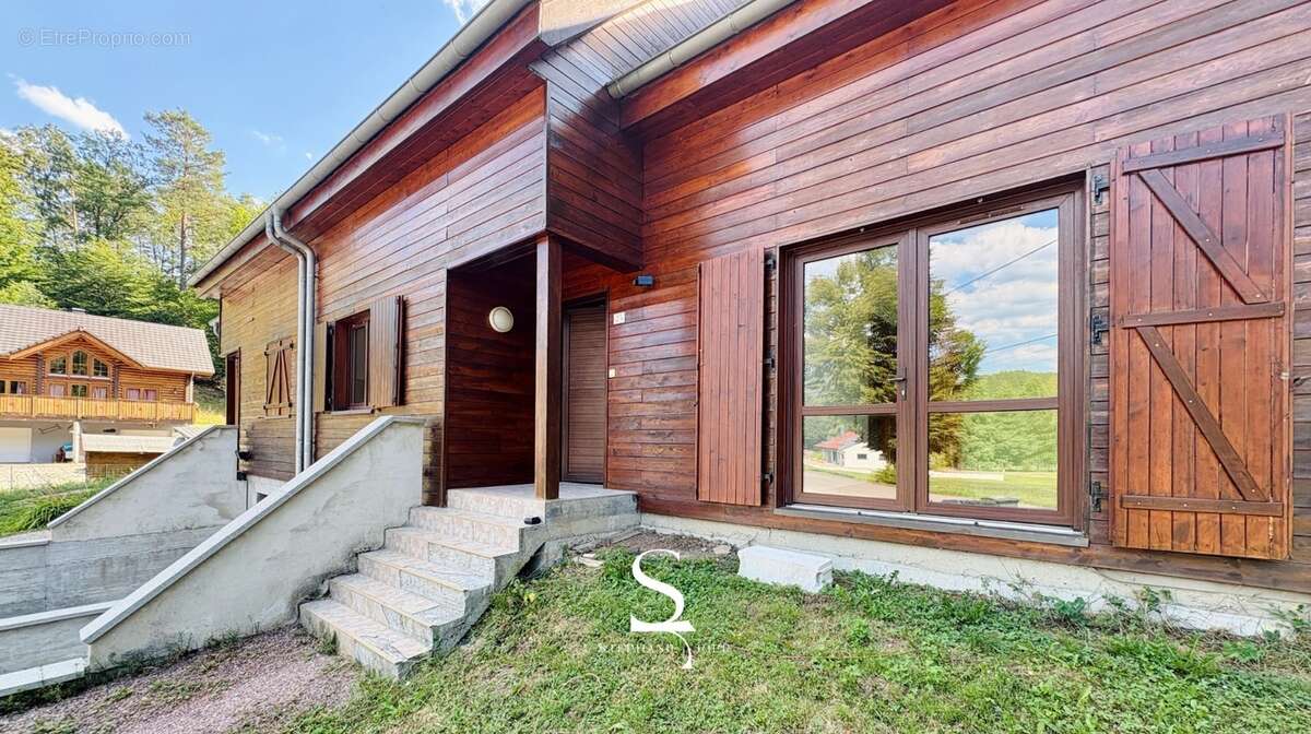 Maison jumelée familiale, structure bois PHILIPPSBOURG - À VENDRE - photo 2