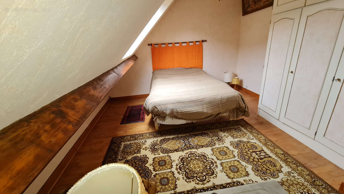 Maison à BURES-SUR-YVETTE