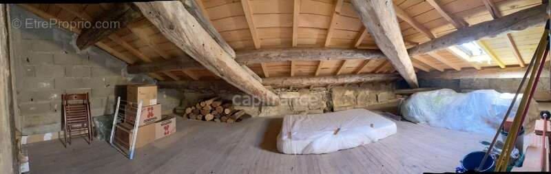 Appartement à UZES