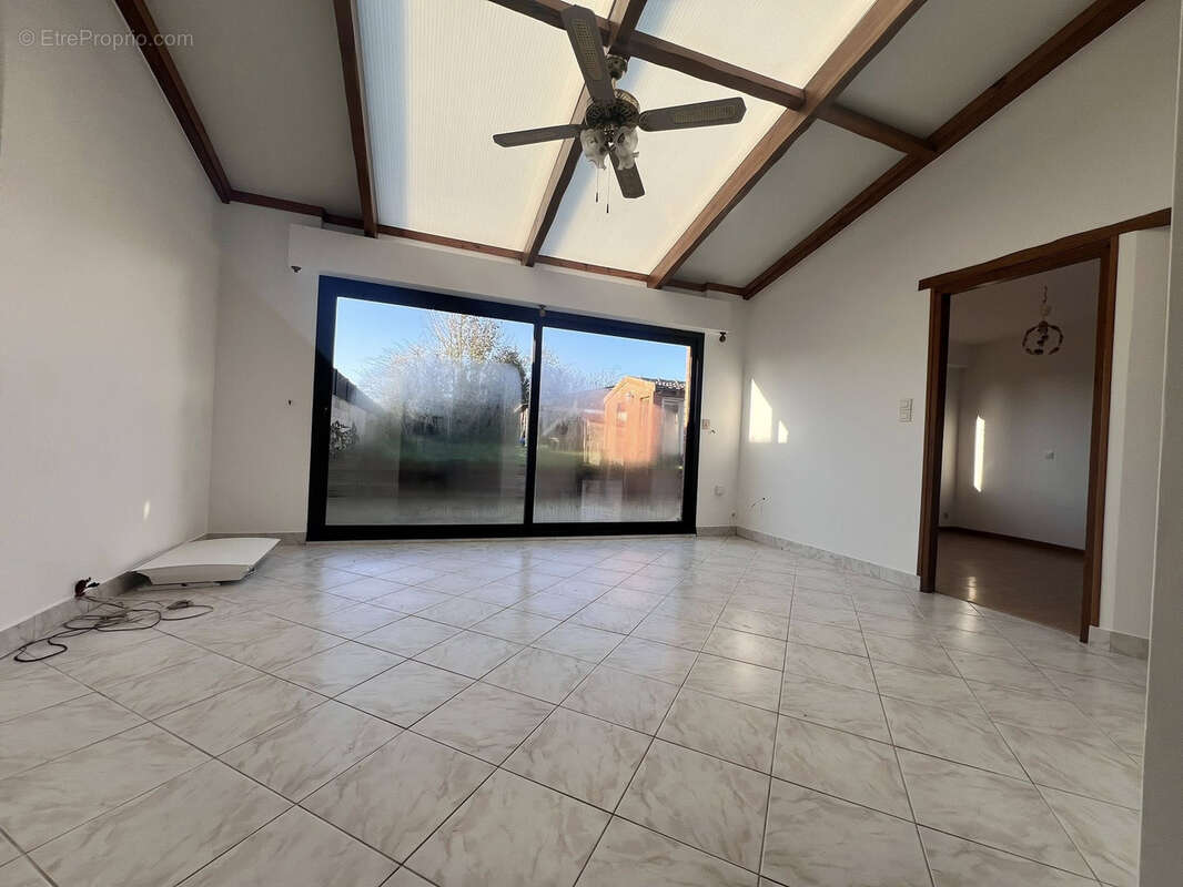 Maison à CAUCHY-A-LA-TOUR