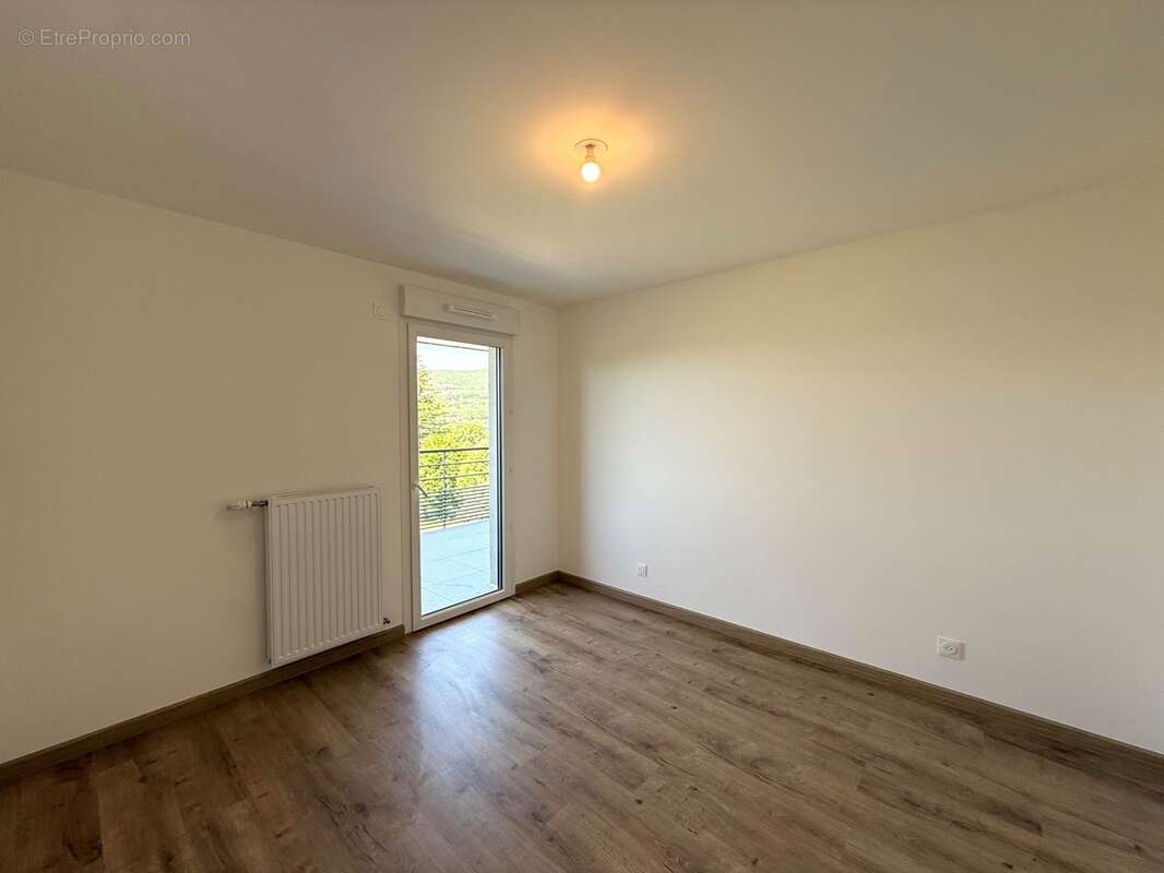 À vendre – Appartement T3 de 59,80 m² au 3ᵉ étage à Reignier-Ésery (74) - photo 2