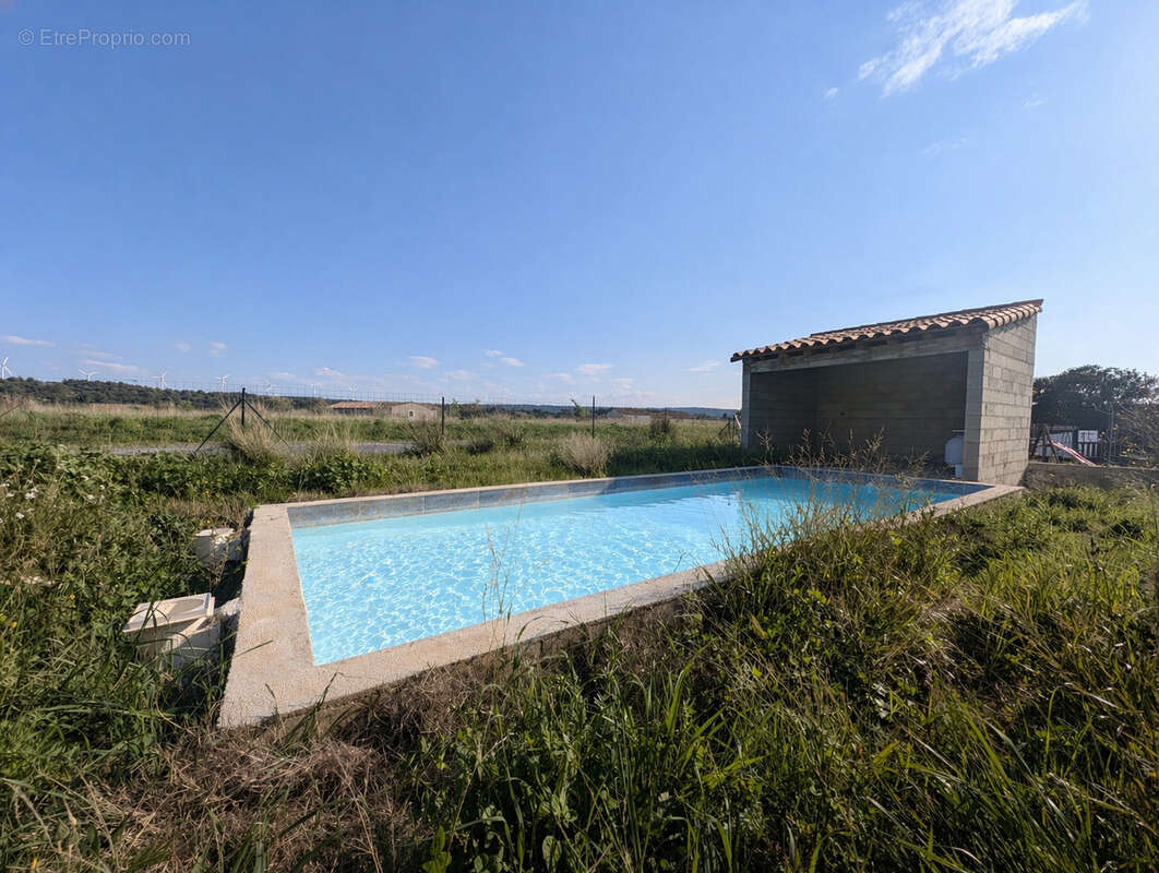 Maison à ESCALES