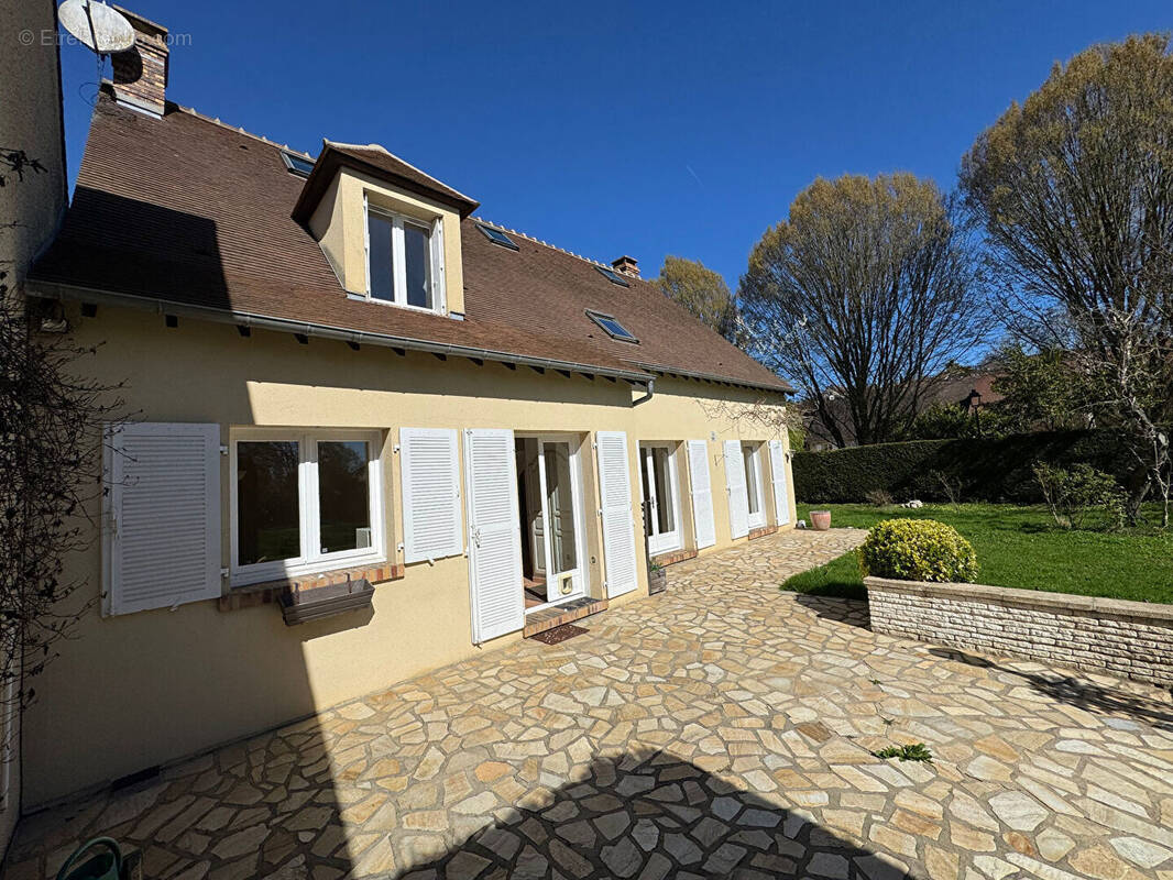 Maison à CHAVENAY