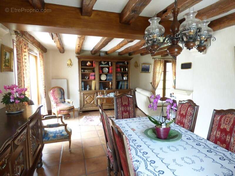 Maison à BOURBON-L'ARCHAMBAULT