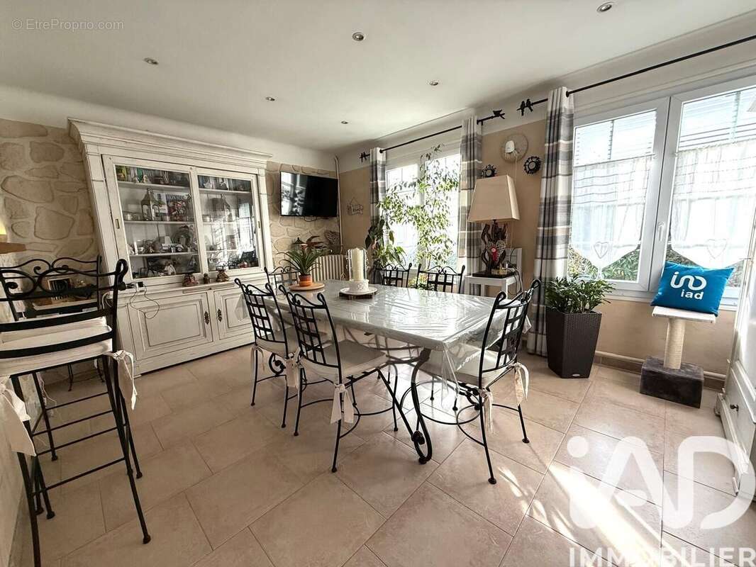 Photo 6 - Maison à NANTEUIL-LES-MEAUX