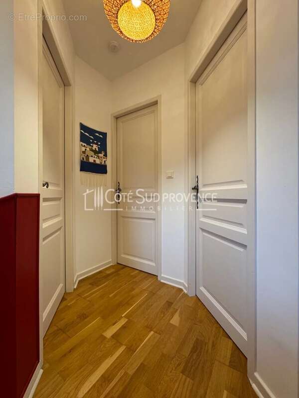 Maison à PERNES-LES-FONTAINES