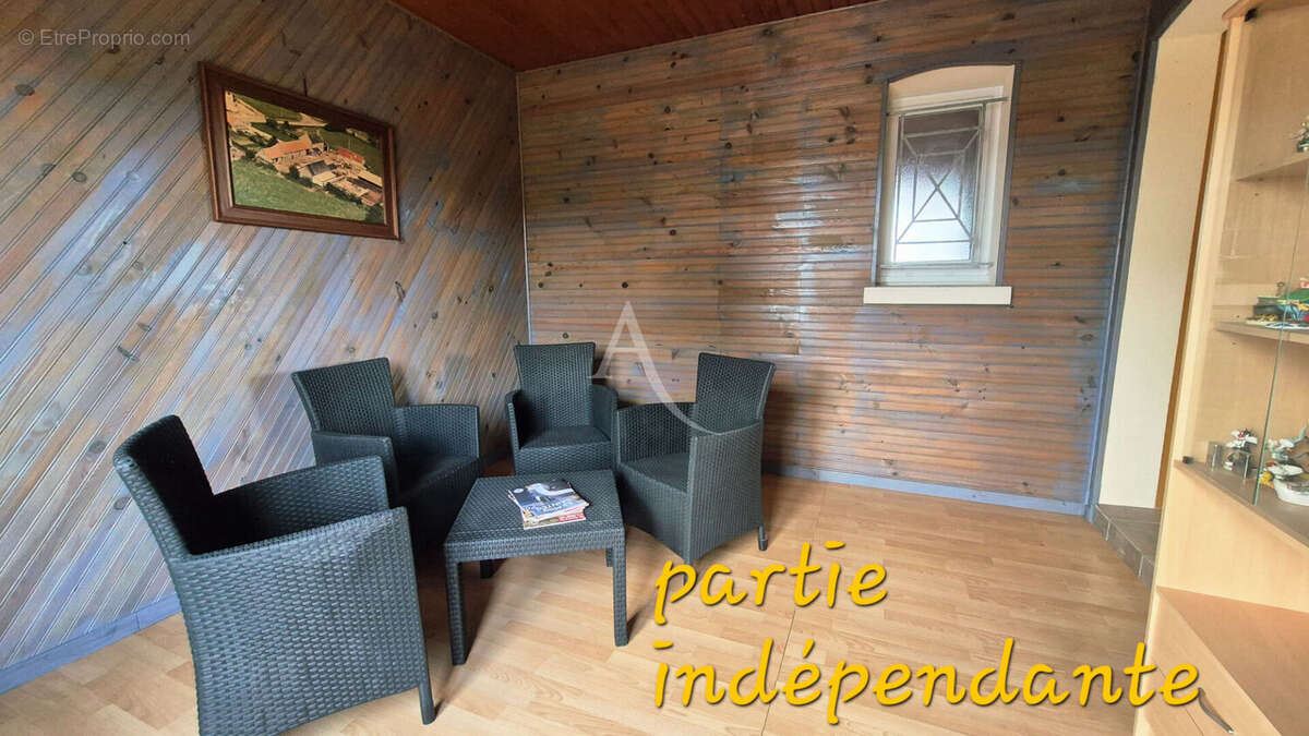 Maison Saintes 5 pièce(s) avec piscine et son appartement dédié - photo 14