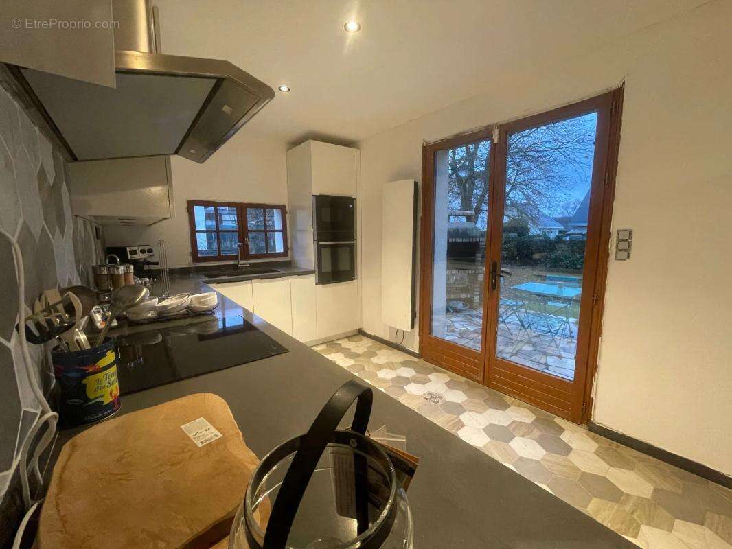 Maison à ROSNY-SUR-SEINE