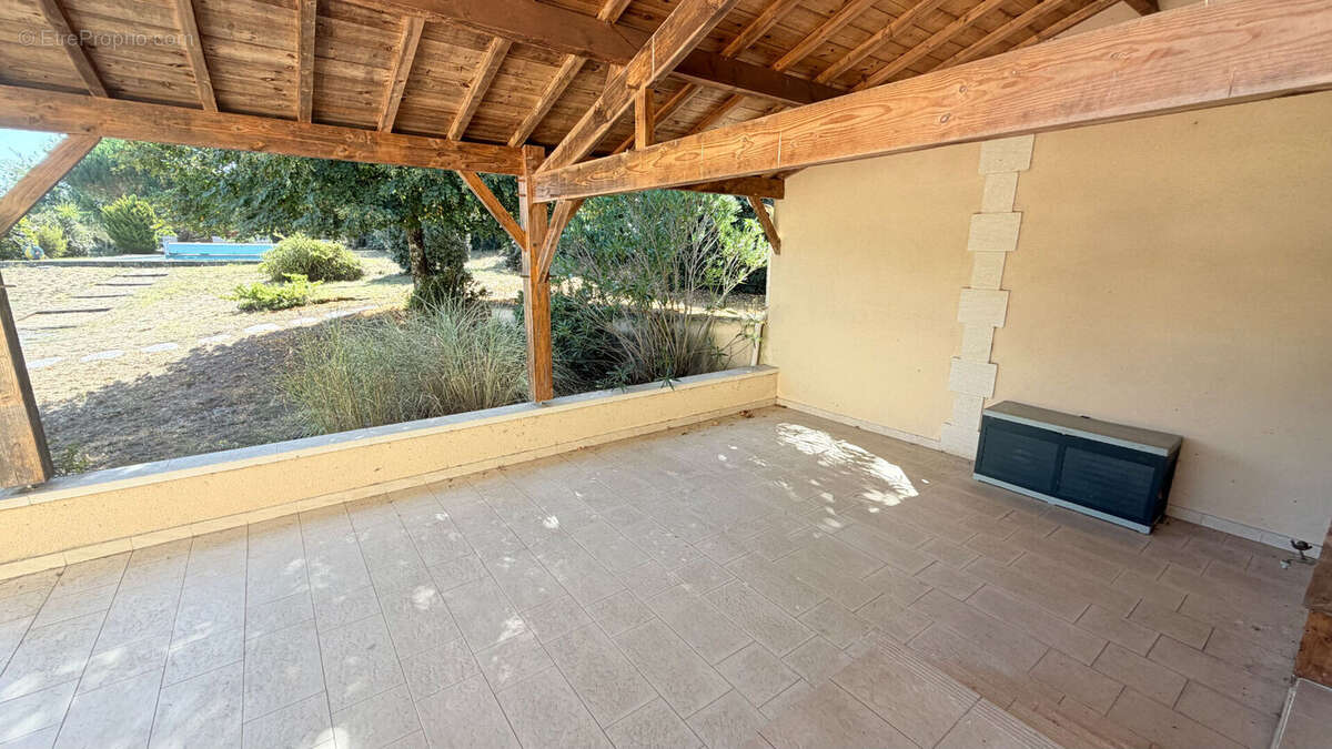 Magnifique maison en pierre de127 m2 - photo 7